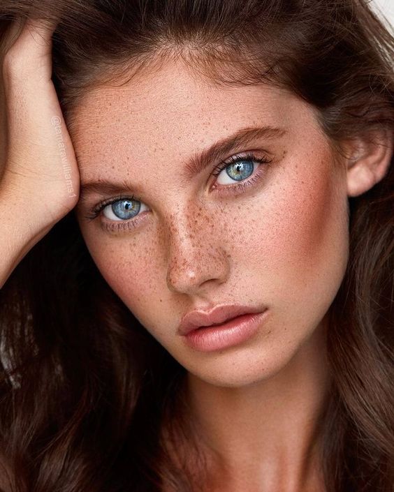 how to create fake freckles 